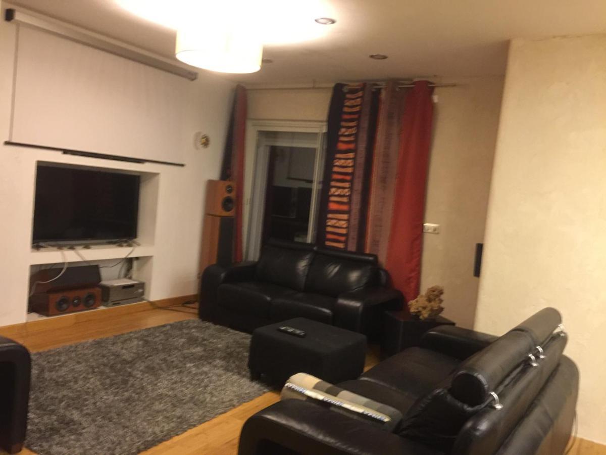 La Decouverte, Jacuzzi, Sauna, Et Terrasse Avec Vue Sur Lac A La Campagne Entre Toulouse Et Auch Catonvielle Exterior photo